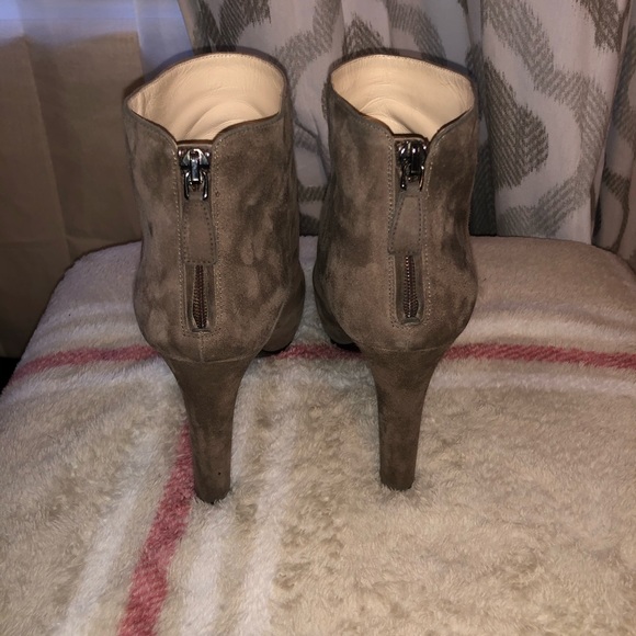 PRADA BOOTS - Picture 2 of 5